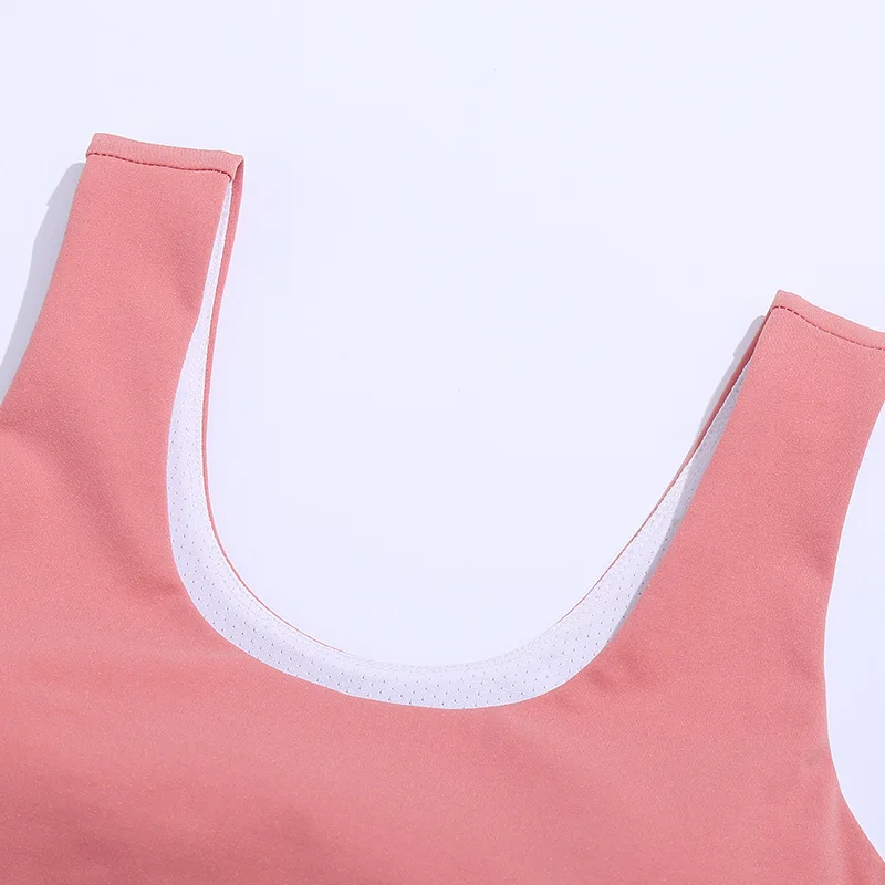 Спортивный бюстгальтер без стальных косточек влагопоглощающий и впитывающий