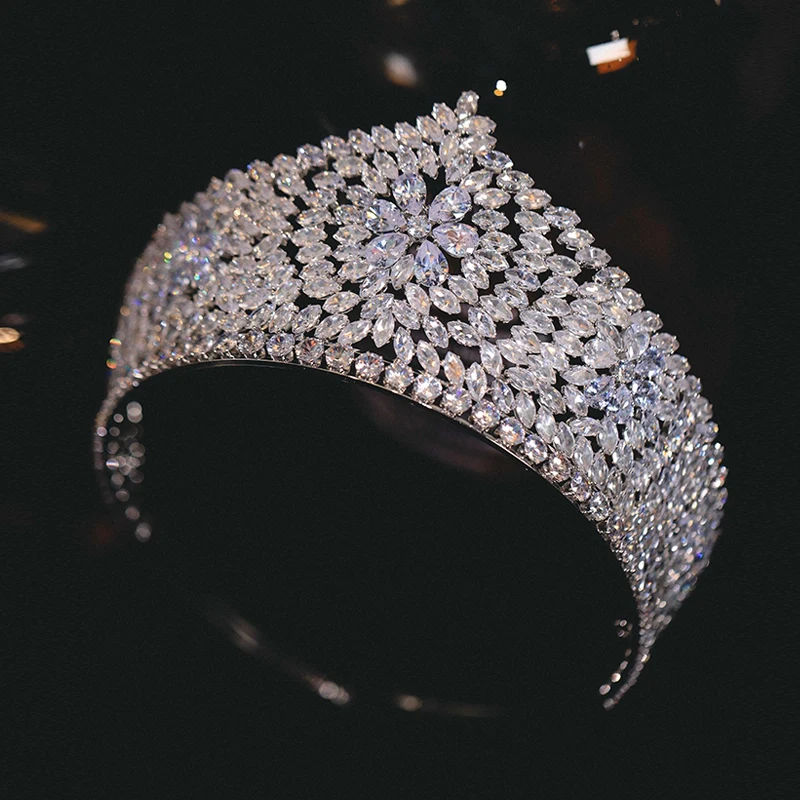 

Ymor королевская Дворцовая искусственная свадебная диадема свадебная корона головной убор с кристаллами аксессуары для волос тибетская лен...