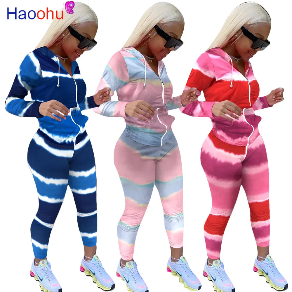 

Комплект из 2 предметов в полоску с галстуком-краской; Женская одежда с длинными рукавами на молнии; Толстовка с капюшоном; Спортивные Легги...