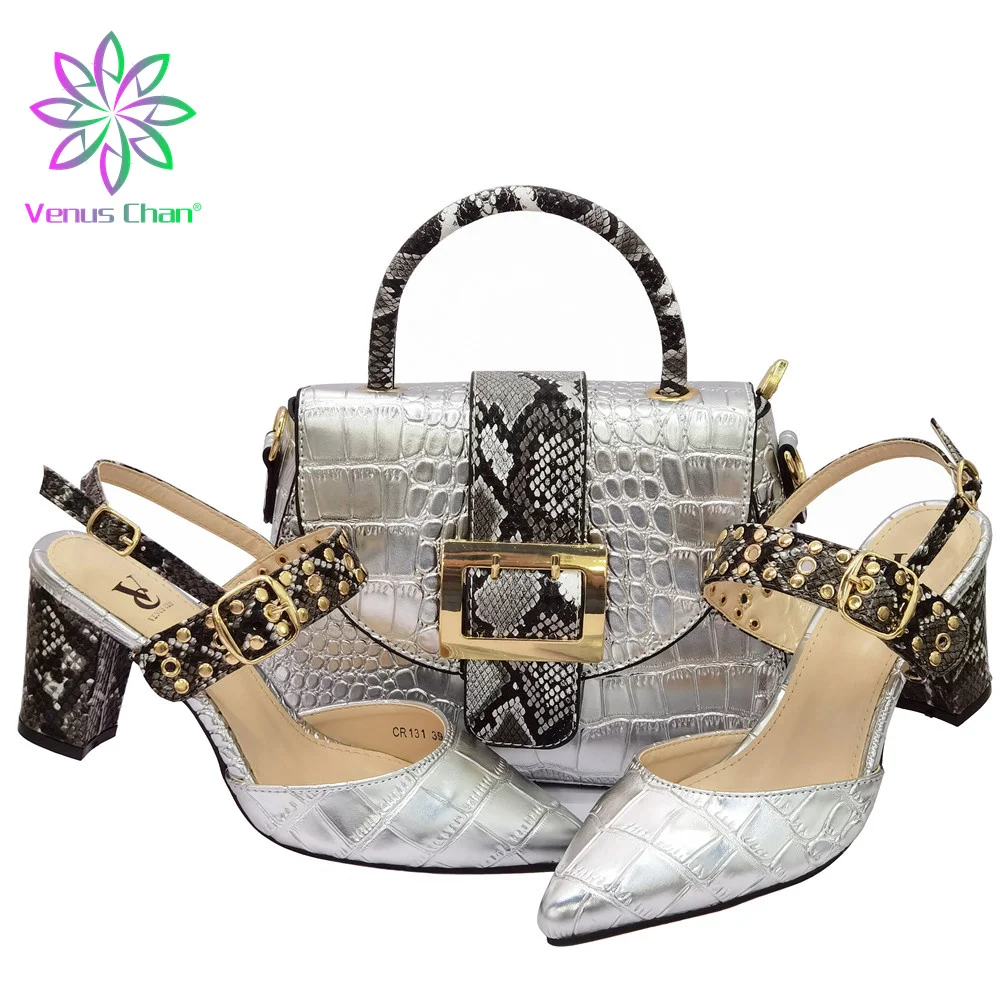 

Silver Color African Women Shoes and Bag to Match Italian Design with Shinning Crysta Matching Shoes and Bags Set for Party