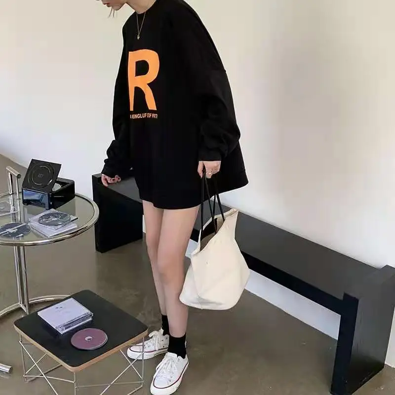 

Letter Print Long-Sleeved Women's 2021 Spring Korean Version Loose Lazy Wind Medium Long-Length Top