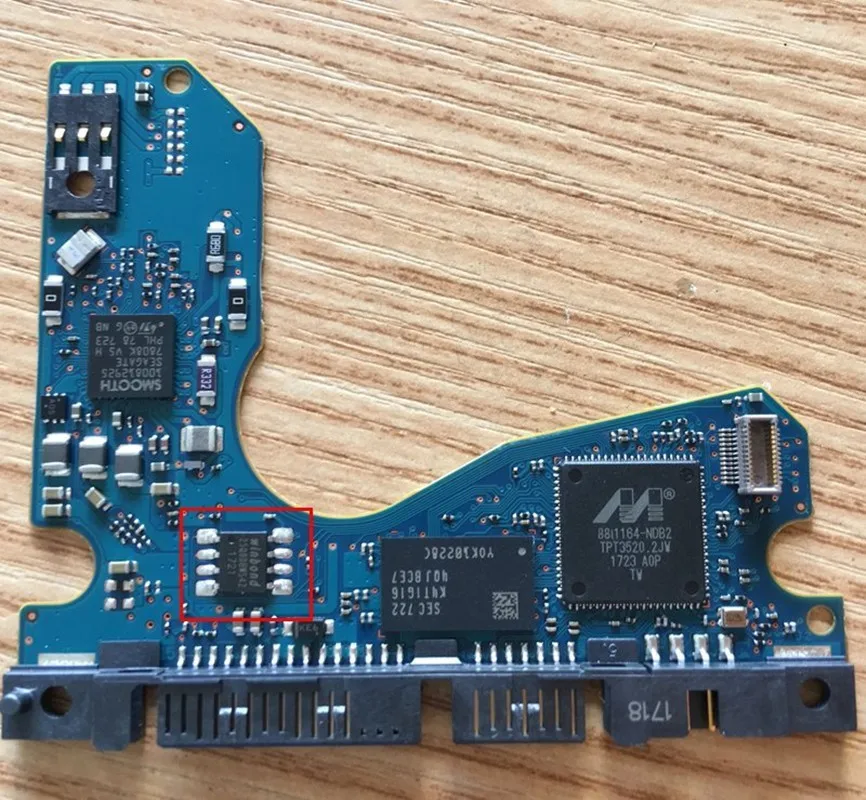 

ST Notebook Hard Disk PCB Circuit Board Mobile Hard Disk Board 100809471 REVA ST2000LM015 ST1000LM035 ST1000LM048