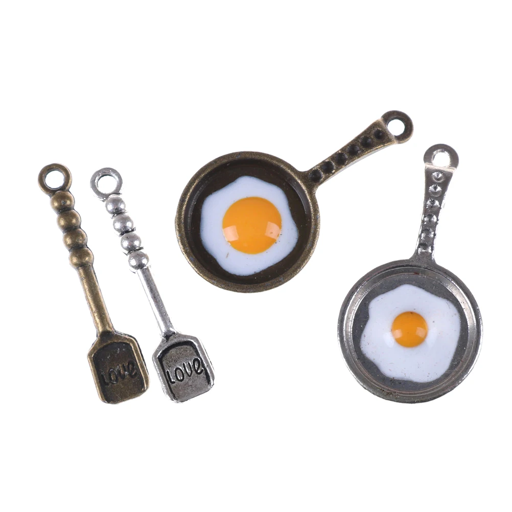 

2pcs/set pan fried eggs Kitchen Decoration Pandent Dollhouse Kitchenware for Children Kid Kitchen Toys Dollhouse Miniature