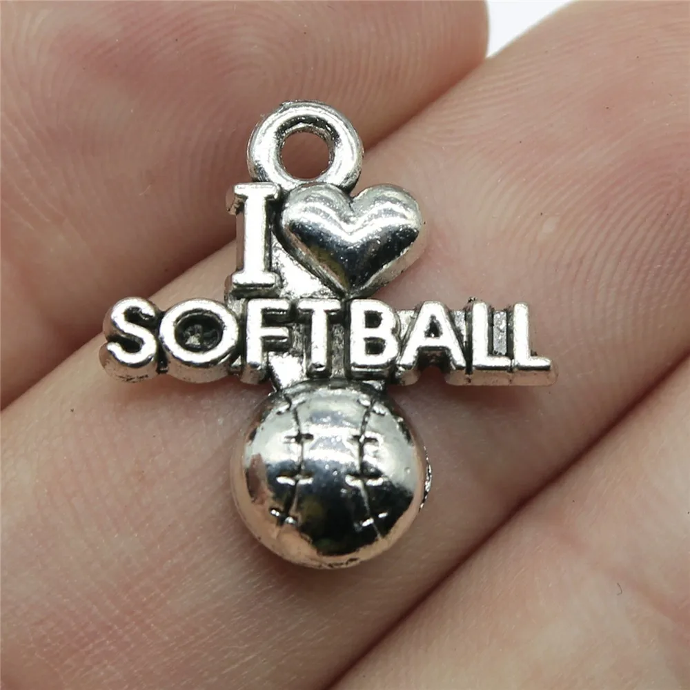 WYSIWYG 5 шт. 20x19 мм Шарм I Love Softball мяч для Софтбола шармы 2 цвета | Украшения и