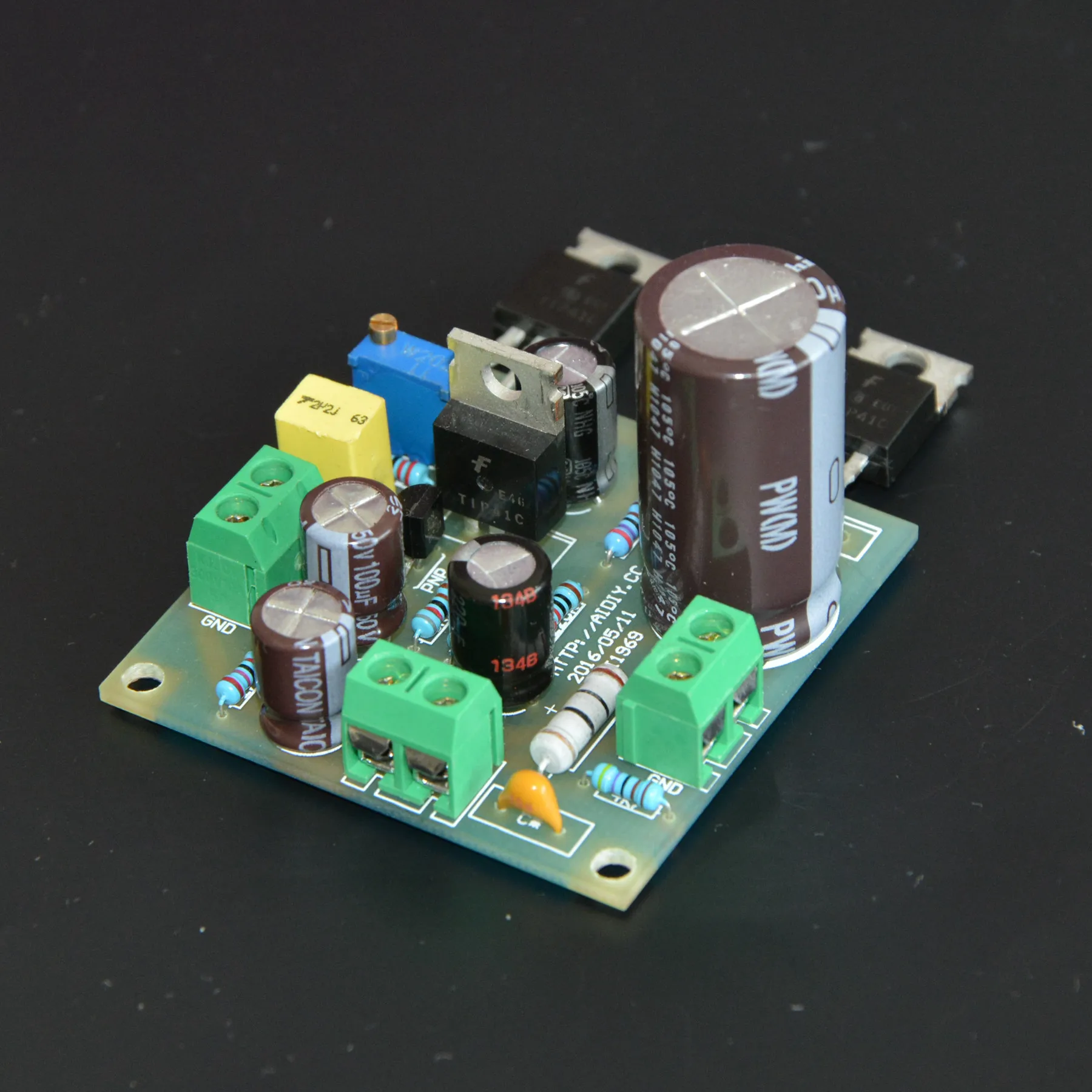 Плата усилителя мощности 2016 Version Mini 1969 класса A|Крышки с прорехами для проводов| |