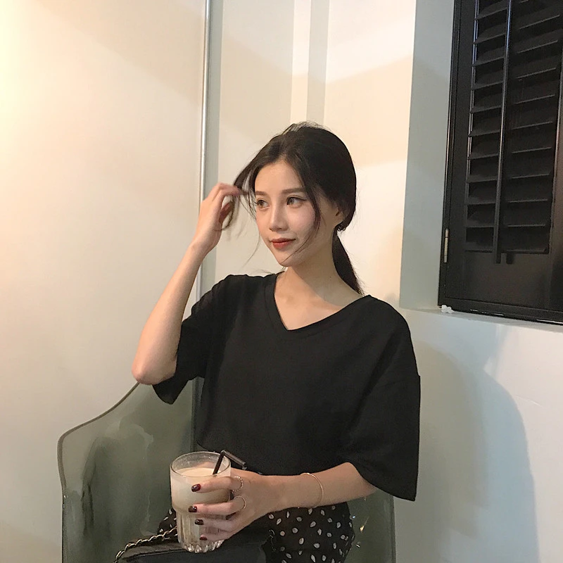 Летняя женская футболка с коротким рукавом однотонная Корейская Повседневная v