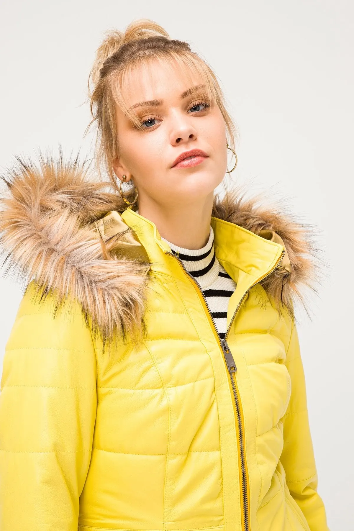 Genuine Leather women's hooded overcoat real sheepskin red sports inflatable jacket autumn winter season clothing new fashion clothing