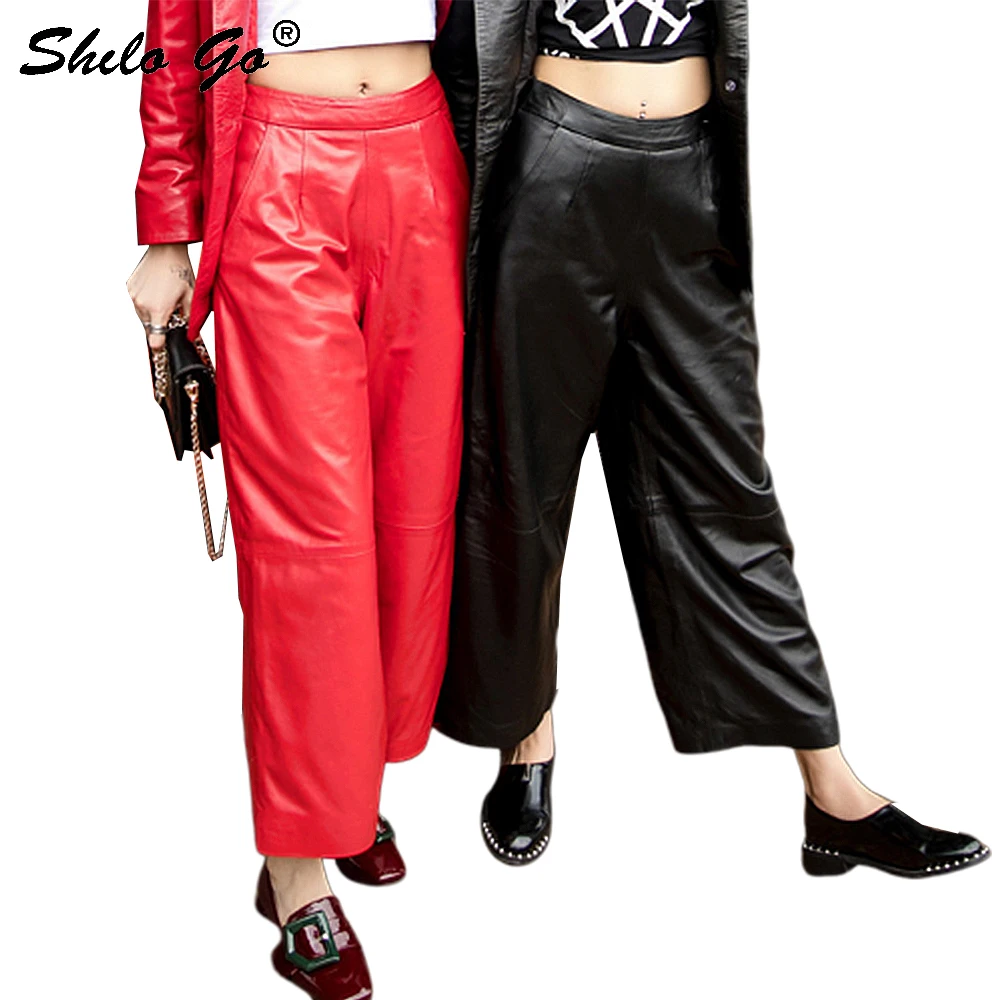 Штаны из натуральной кожи черные минималистичные однотонные широкие брюки с