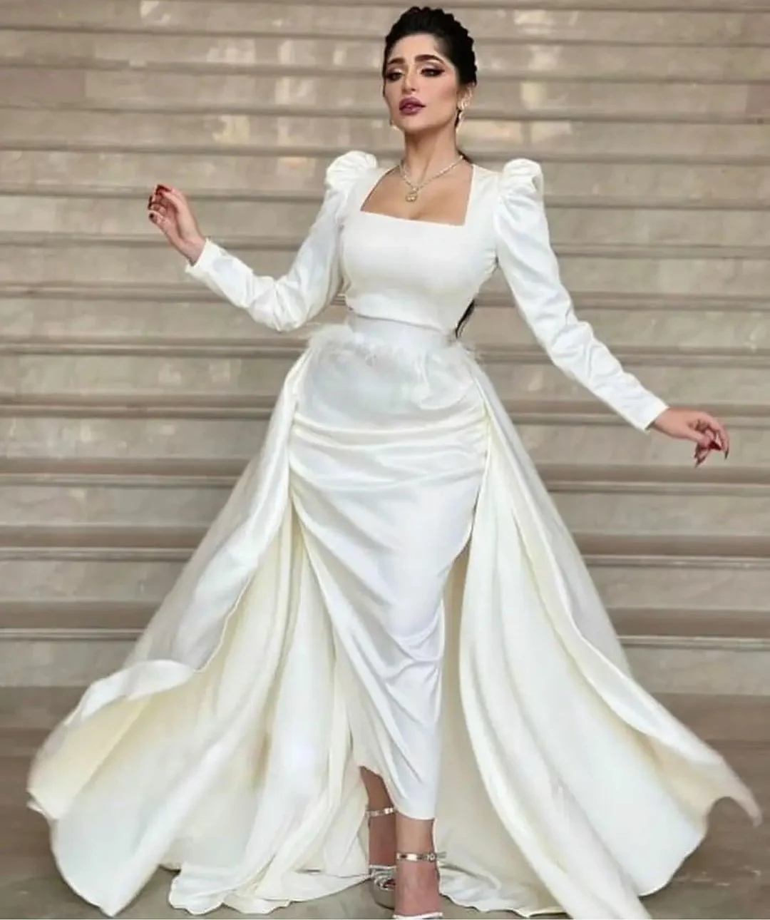 

Elegant Scalloped Collar Muslim Evening Dresses فساتين السهرة Mermaid White Floor Length Ziper Back Robe de soirée for Women