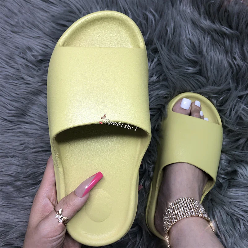 Модные брендовые летние пляжные спортивные туфли на мягкой подошве женские