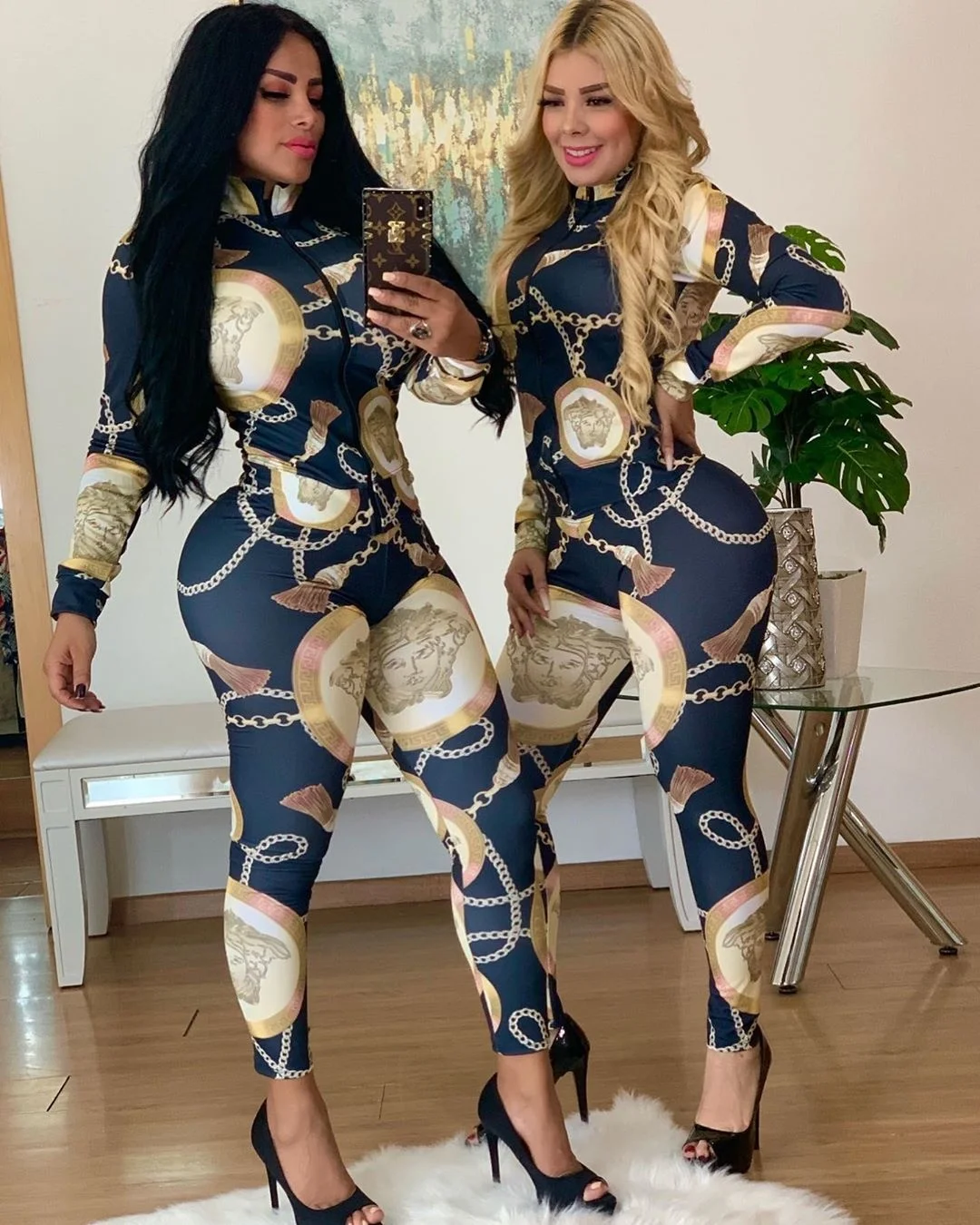 

women's large gold chain printing fashion casual two-piece set