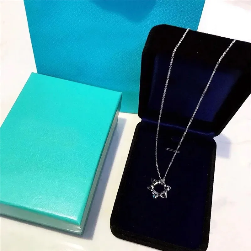 

2020! TIF 925 Sterling Silver classic six pointed star Pendant Necklace provides elegant jewelry gift for charming women