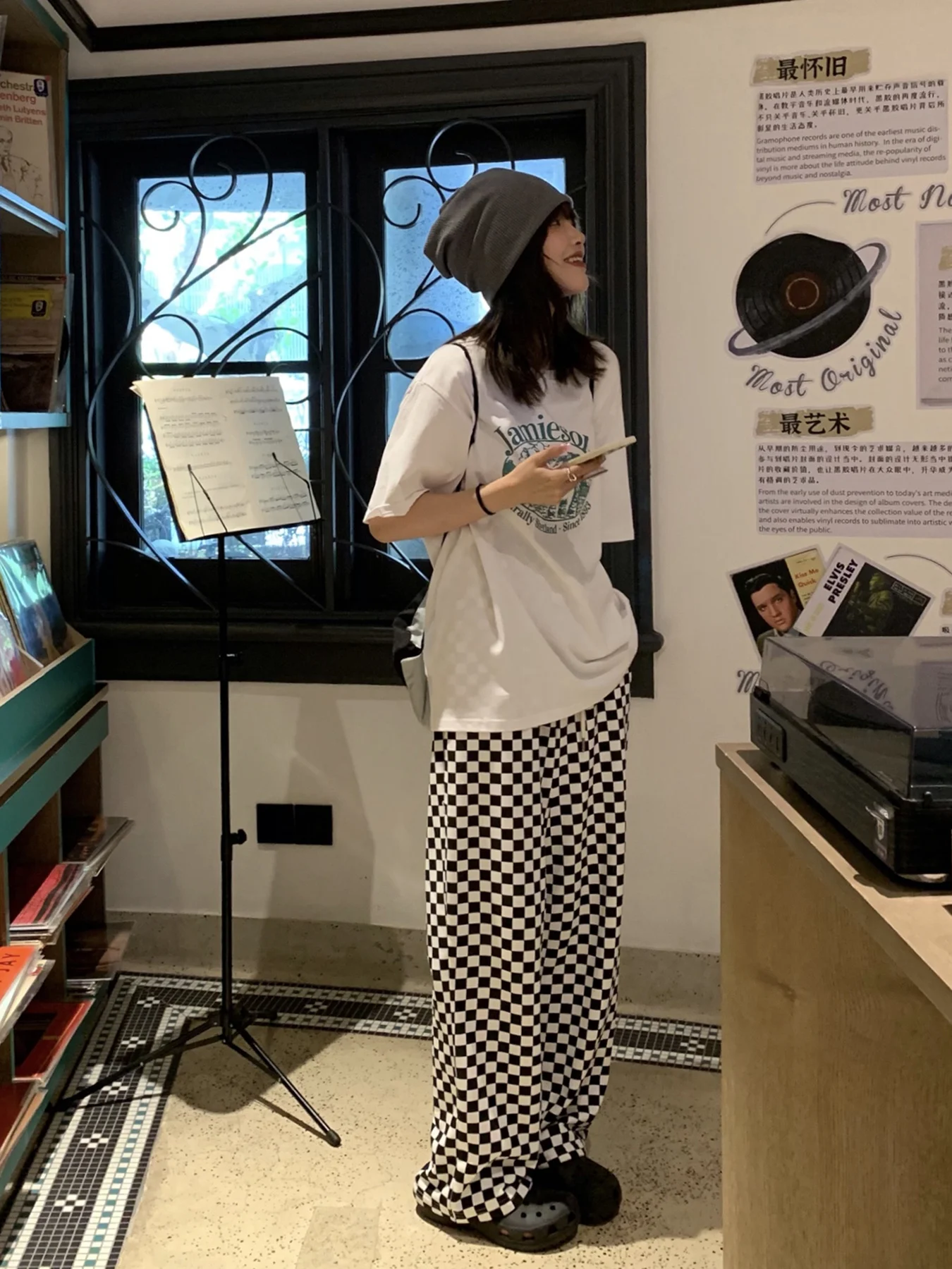 

Свободные повседневные женские брюки, Корейская версия 2021, новинка, летние универсальные прямые брюки для пола