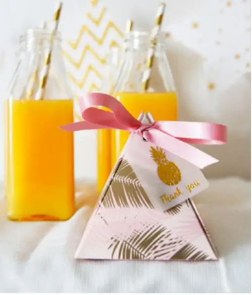 Треугольная пирамида свадебные сувениры товары конфеты Подарочная коробка