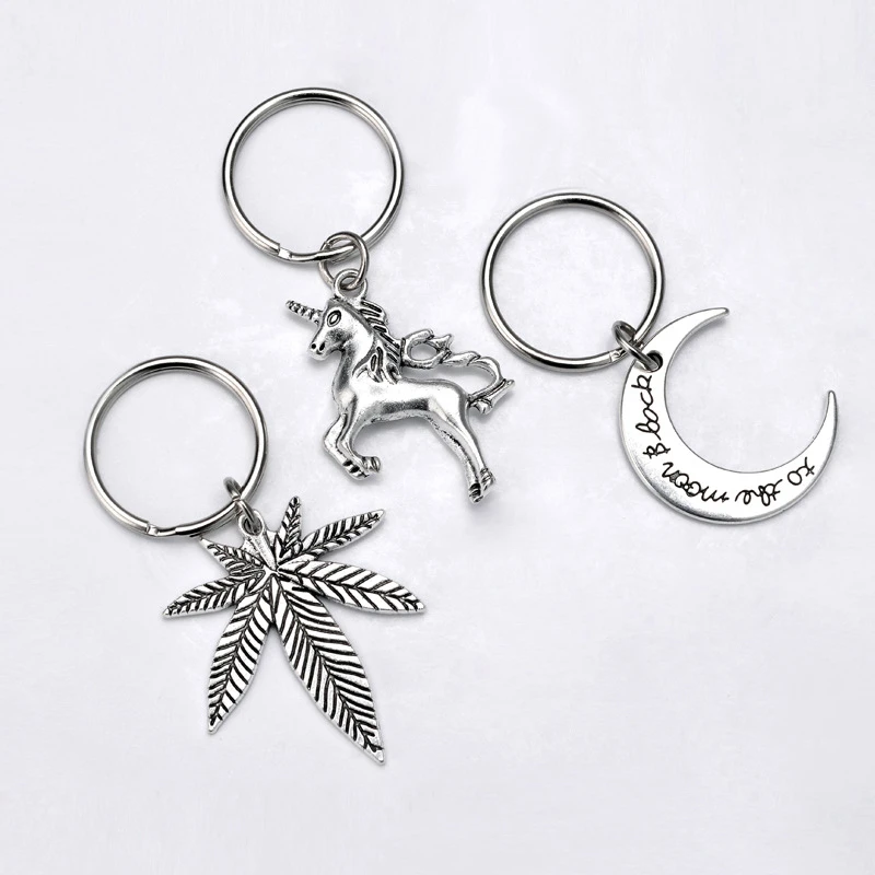 

Fashion 30mm Key Ring Metal Key Chain Keychain Jewelry Antique Silver Color Plated Maple Leaves Moon 40x35mm Pendant