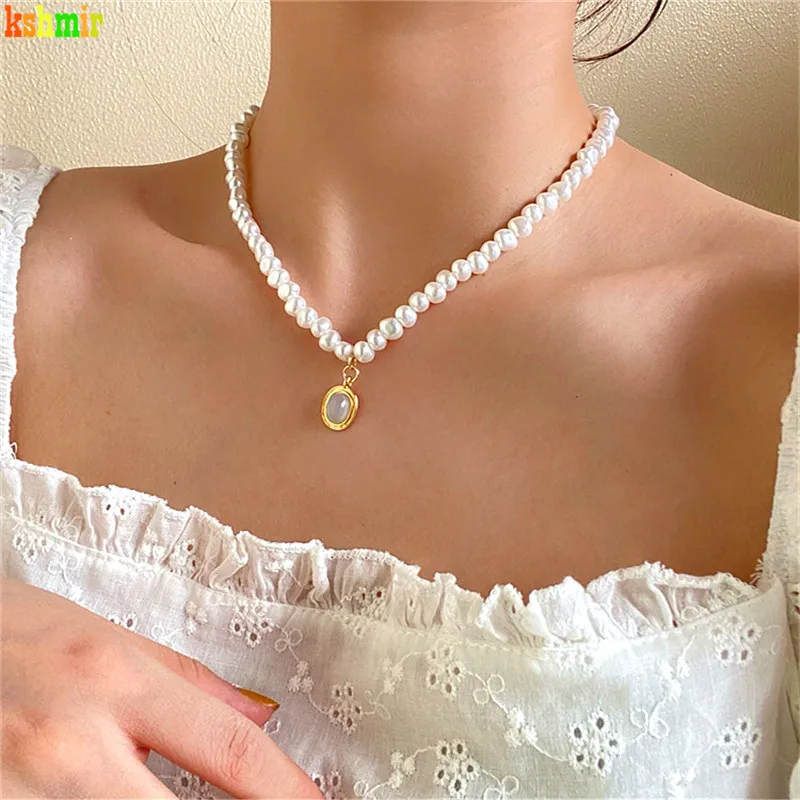 

kshmir 2021 new retro design oval pendant necklace temperament elegant pearl collarbone chain fashion irregular choker