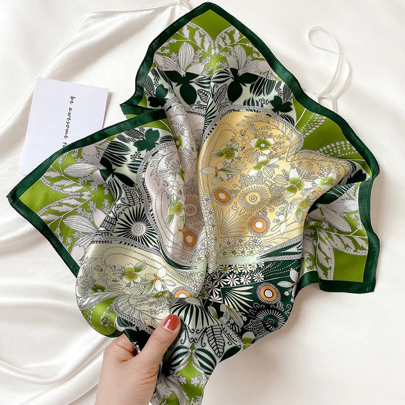 Рисунок 3 - Шарф женский из 100% шелка