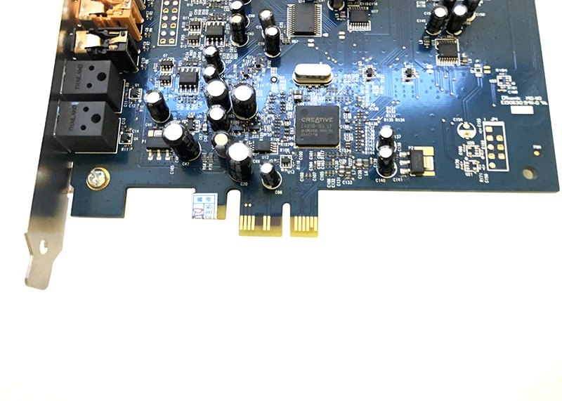 / 100%     SB1040 X-Fi Xtreme Audio PCI-E     : 7, 1