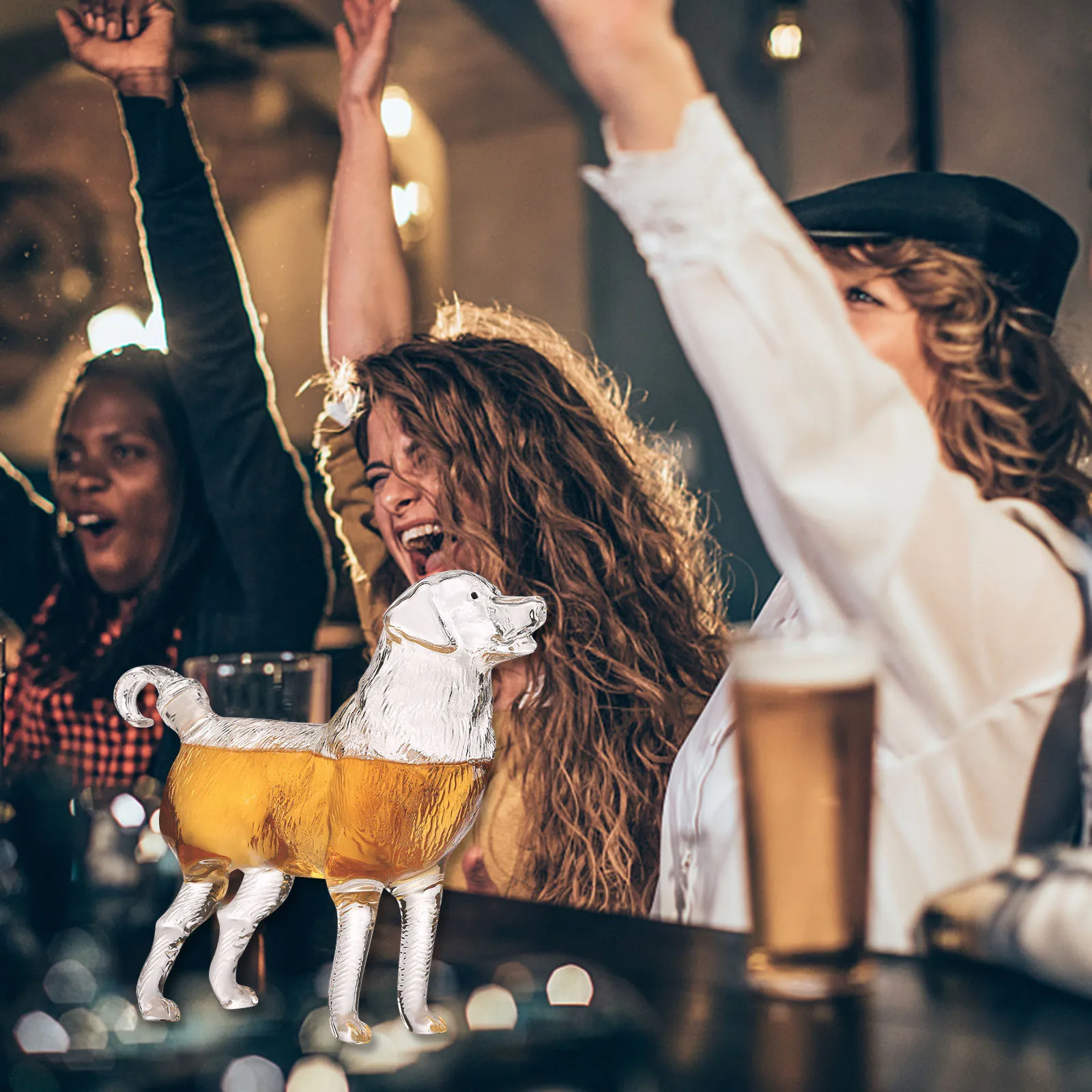 Этот графин для виски собак станет идеальным центральным предметом украшения