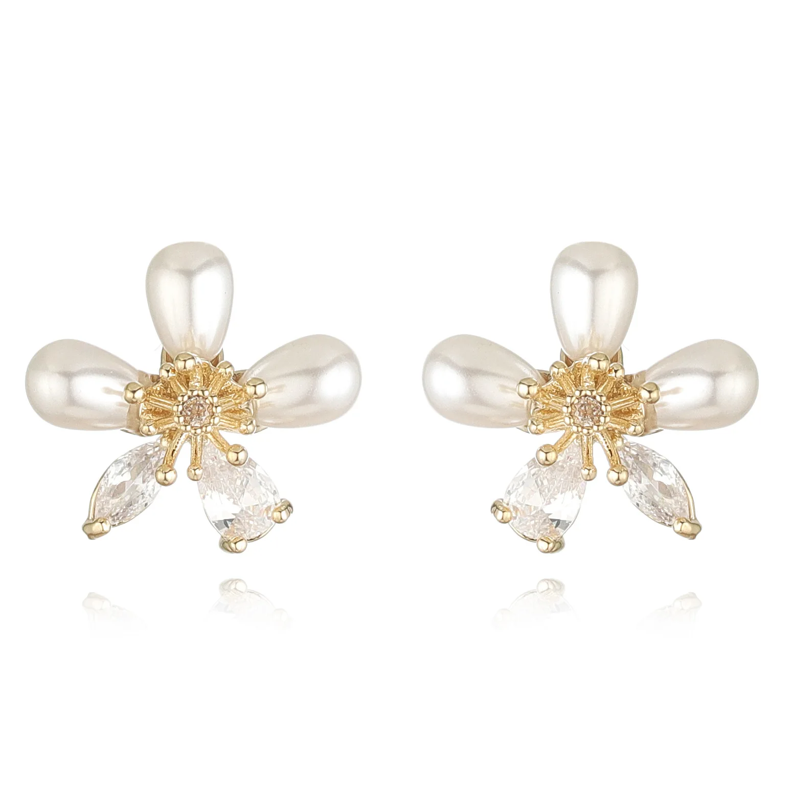 

14K Gold Plated Elegant Flower Stud Earrings for Women AAA Cubic Zircon Delicate Jewelry Pearl Earrings