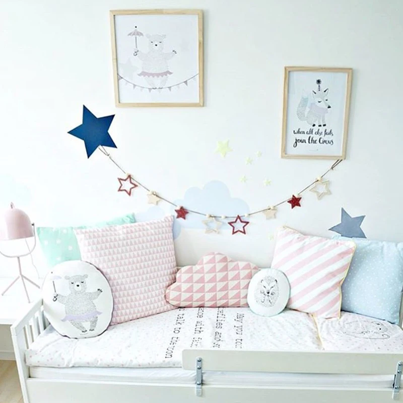 

Nordic Style Hollowed-out Wood Chips Star Hanging Curtain Home Wall Decoration Party Festival Photo Props Children room Pendant