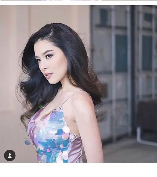 2018 Весна Лето русалка блестящее платье с лямкой на шее без рукавов женское