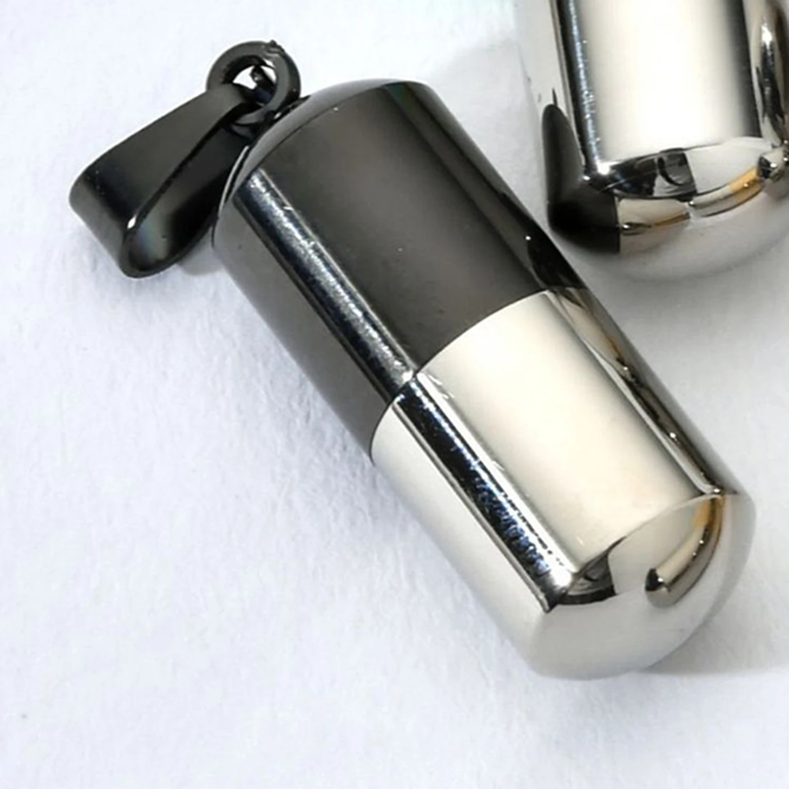 Открытая капсула парные капсулы подвеска в виде бутылки мужское и женское