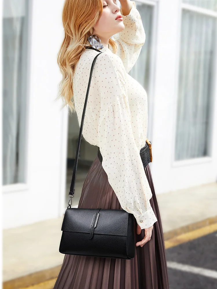 

Women's messenger bag 2020 new fashion leisure shoulder bag large capacity simple versatile women's bag