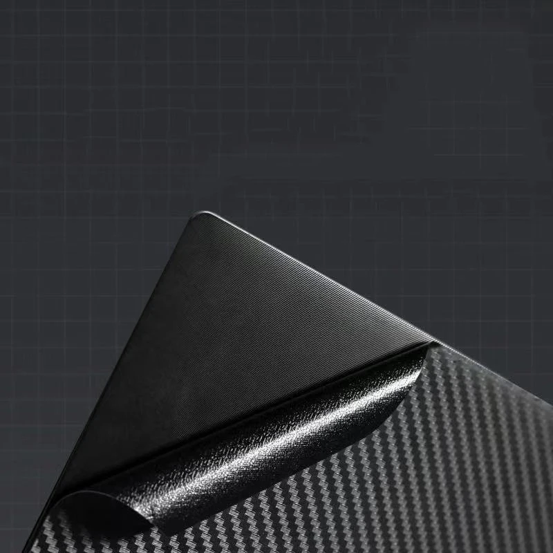 чехол из углеродного волокн