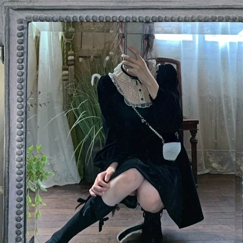 

2021 Winter Lace Velvet One Piece Dress Korean Fashion Black Y2k Mini Dress Gothic Long Sleeve Vintage Elegant Dress Women Party