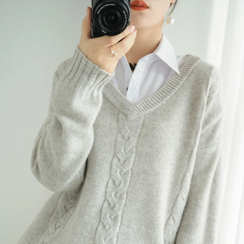 

2020 autumn and winter new ladies cashmere knit sweater pullover v-neck sweater loose wild sweater hot sale ladies sweater