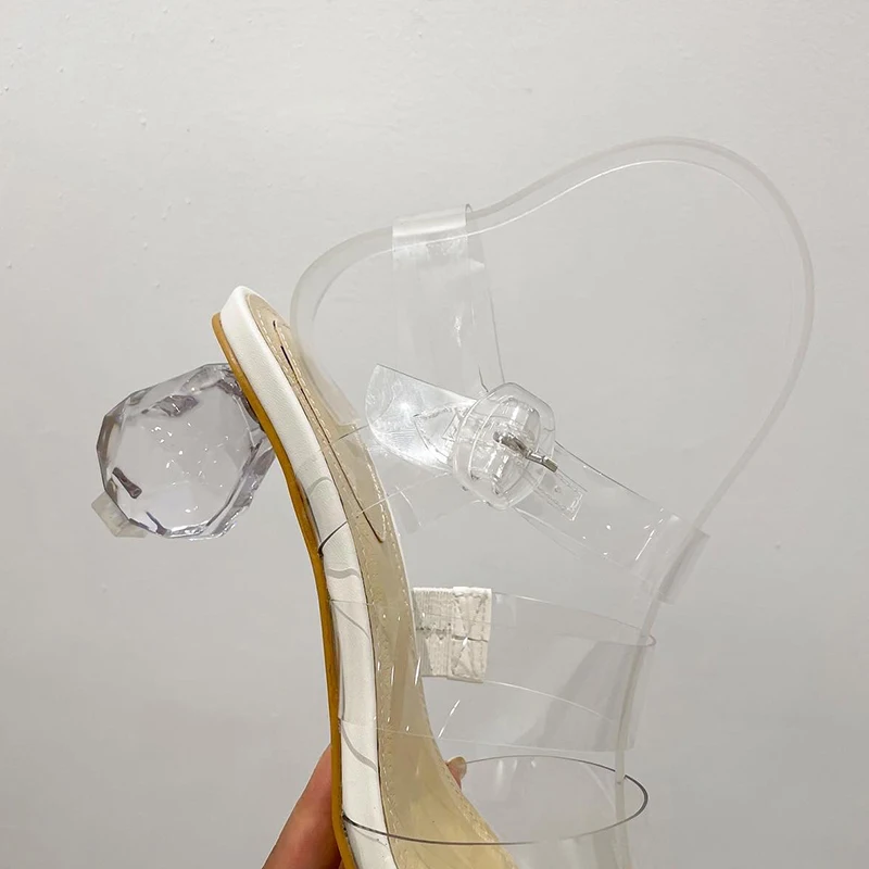 

2021 Women Transparent Sandals Shoes Summer Round Heels Shoes Female Fashion Ladies Outdoor Mules Sandals Slides Woman High Heel