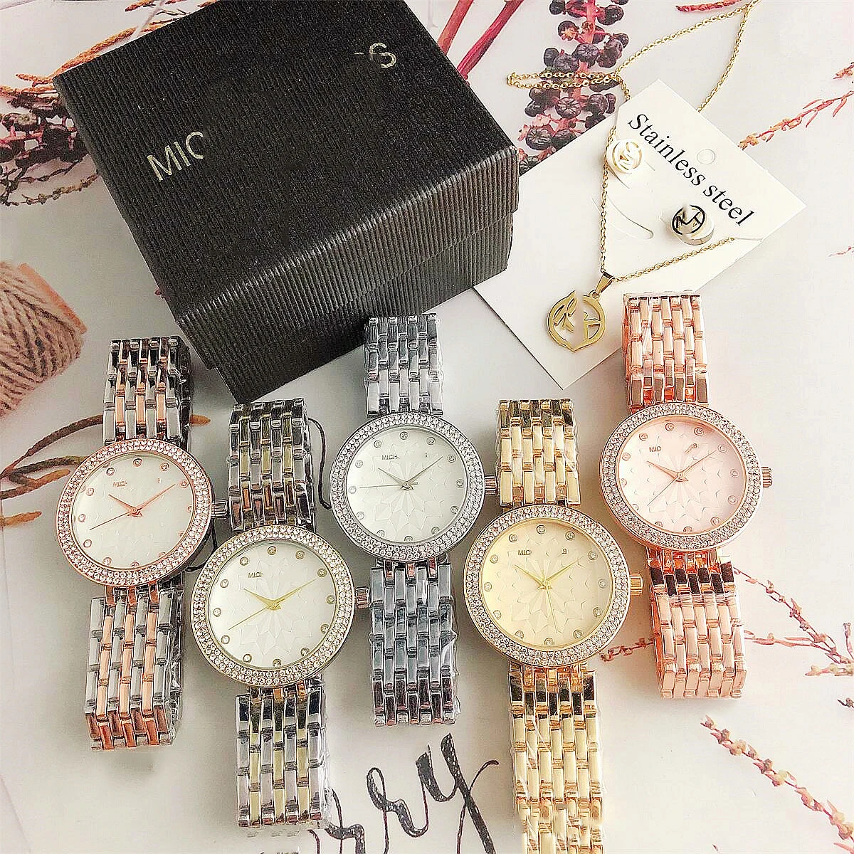 

часы мужские Brand Hot Sale Diamond Inlaid Star Lover Watches montre femme Casual Fashion Eye-Catching Women's Watch relógio