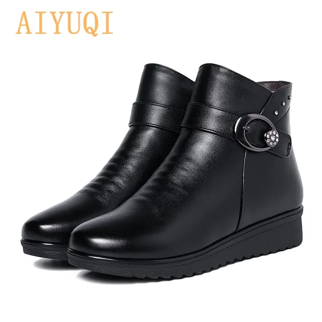 AIYUQI Ladies Snow Boots Winter Mother Shoes Warm 2021 New Wool Ankle Boots Women Flat Non-slip Large Size Boots Women 6