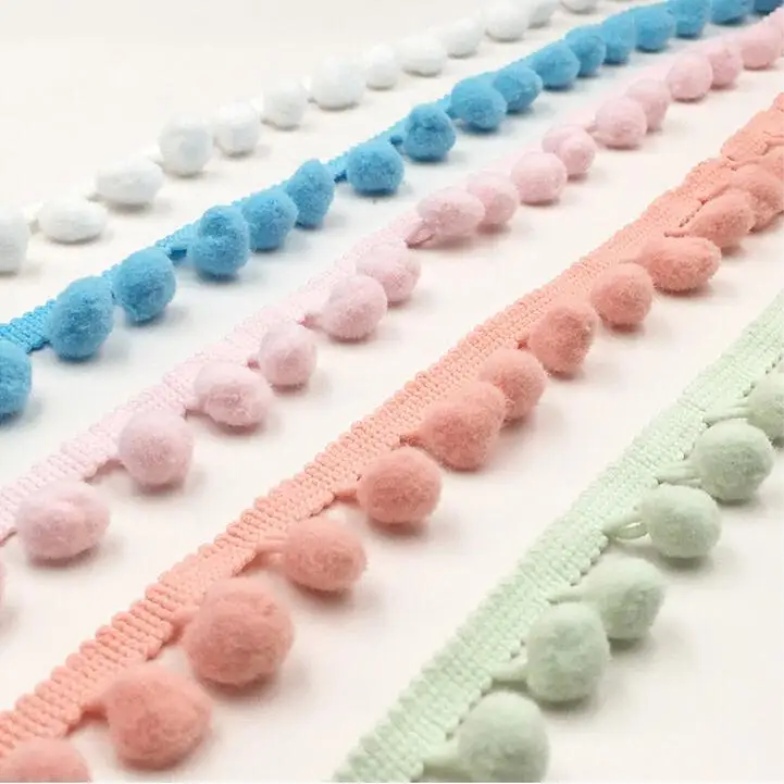 

Wholesale 19-20yd/lot Cheap Macrame Ball Pom Trims 2.5cm Wide 1.2cm Diameter Ball Ribbon Trim Decorative Lace Pompom Fringe X114