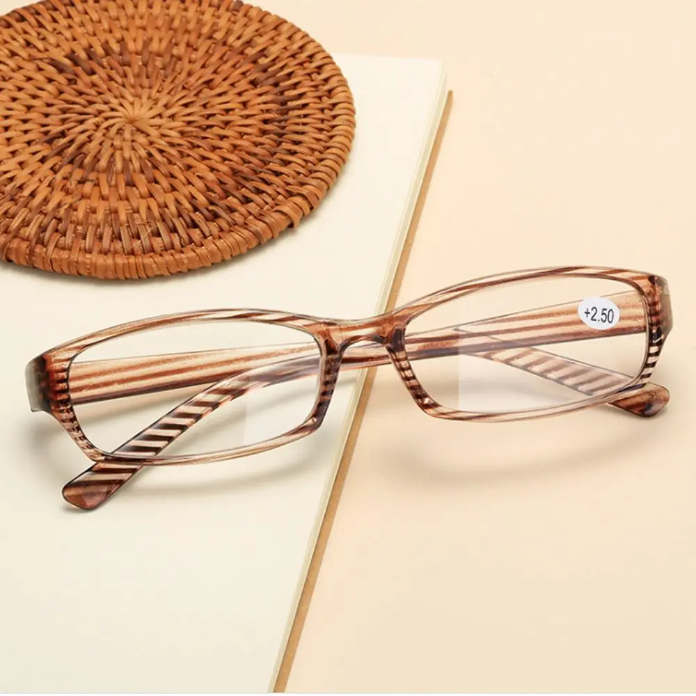 

Comfortable Wood Grain Portable Vintage Ultra Light Frame Eyeglasses Reading Glasses Eye Protection