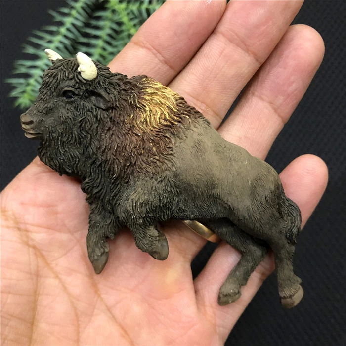 

QIQIPP Fridge Magnet Animal Resin Creative Collection of Bison