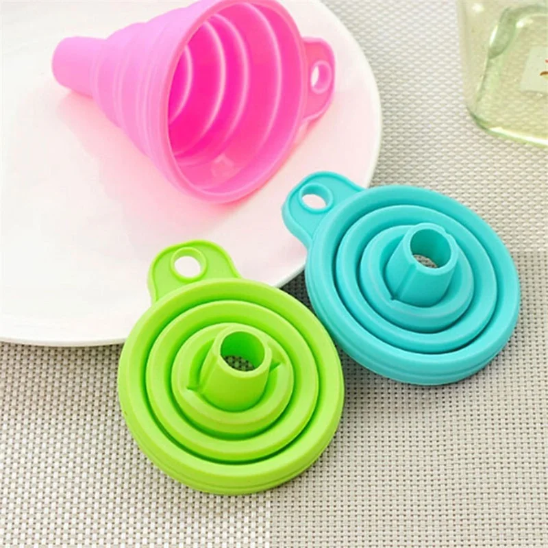 

2PCS Silicone Folding Telescopic Long Neck Funnel Creative Household Liquid Dispensing Mini Funnel Kitchen Tools