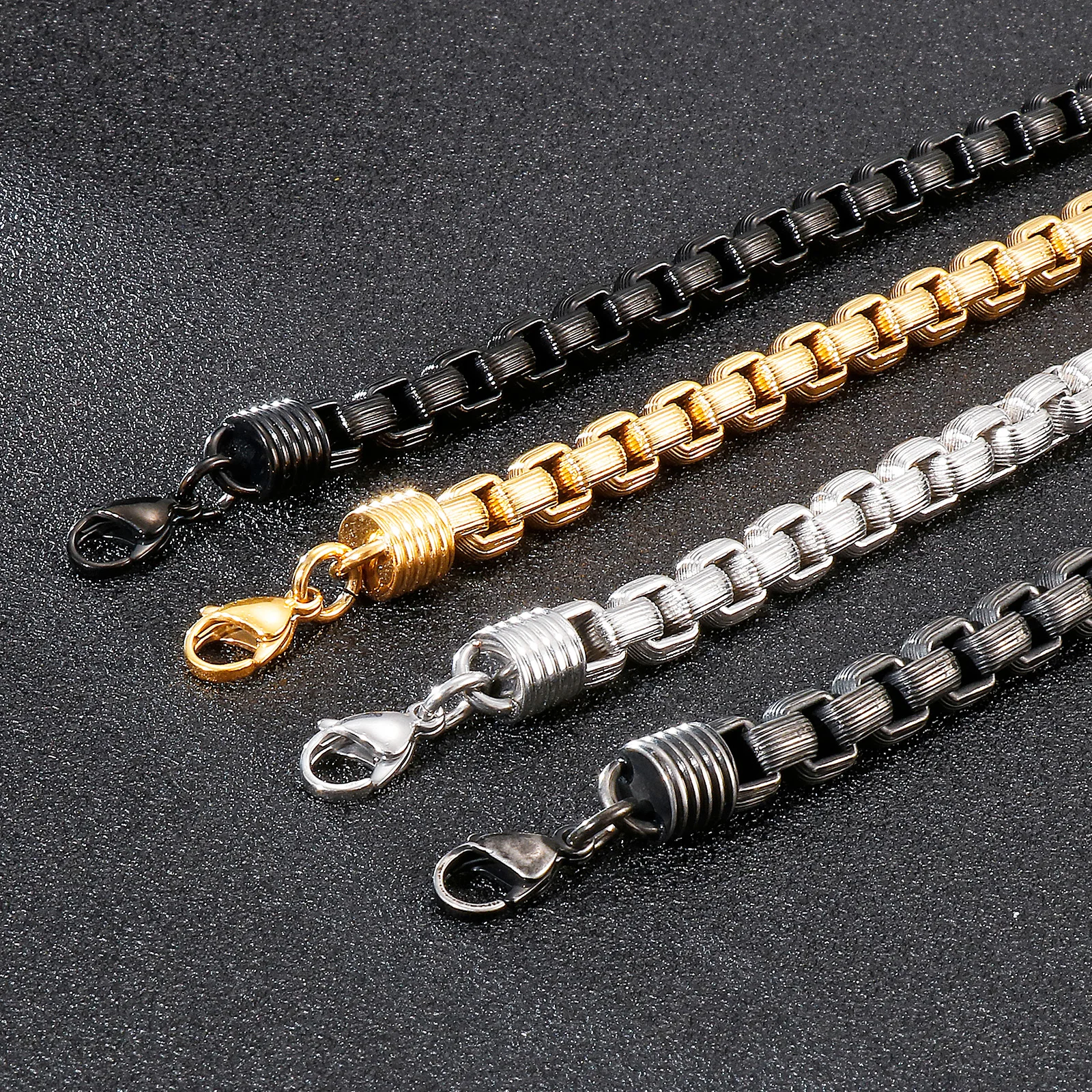 

8MM High Quality Hip Hop Locomotive Curb Box Chain Bracelets Engraving Men Bracelet Stainless Steel Chain ID Tag Bracelets
