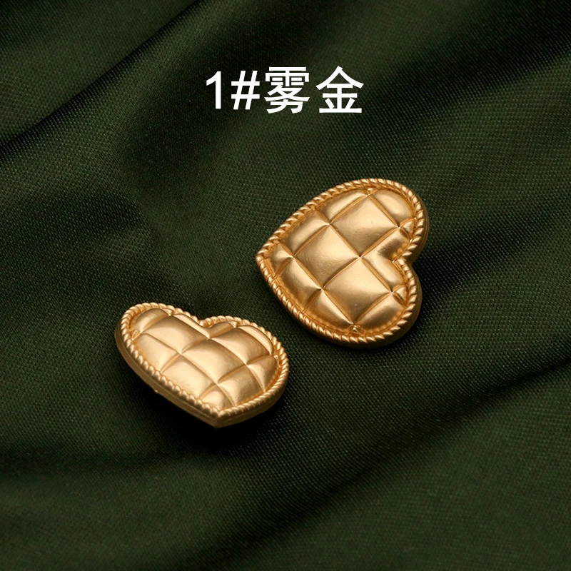 Золотистые металлические пуговицы с сердечком для одежды Подарок Цветок Botones