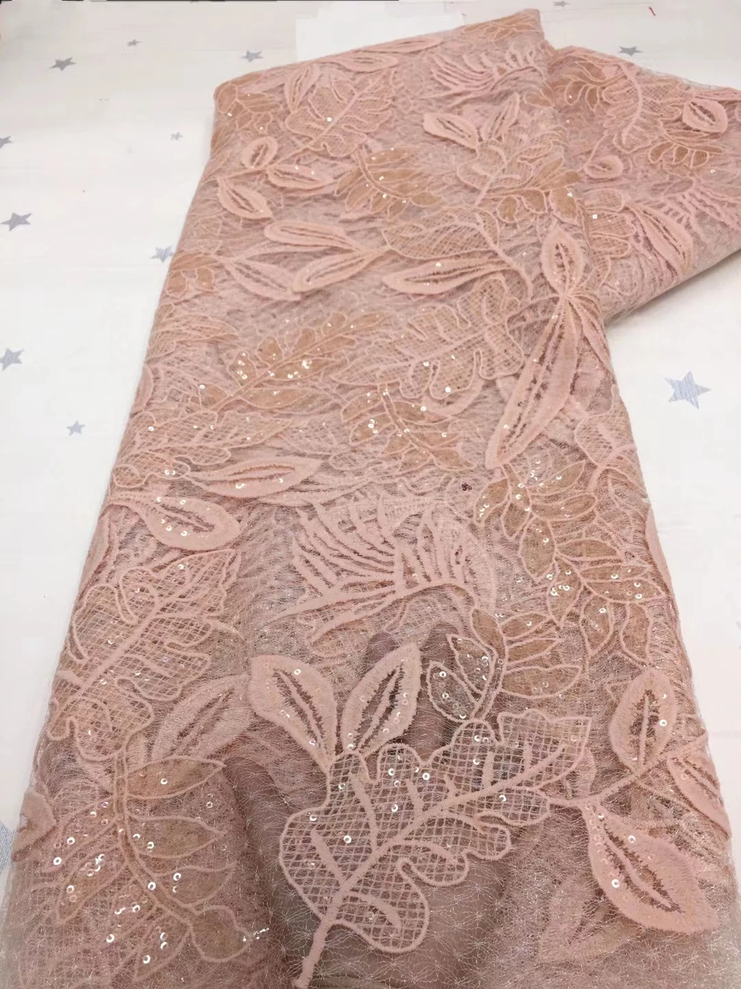 

Best Selling Sequined Embroidered Net Lace Fabrics 2020 New Design African Sequins tulle Wedding Mesh Party Prom Dress Sew