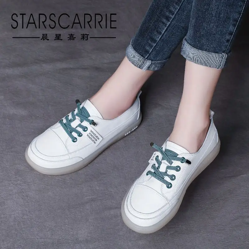 

Women's leisure shoes with soft top leather and flat sole in spring
