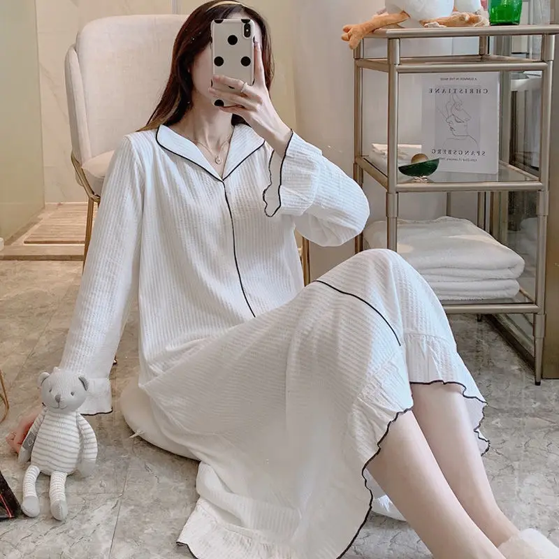 

2021 Spring Summer Nightdress Women's Cotton Women's New Long-Sleeved Cartoon Long Plus Size Homewear Outer Wear Pajamas