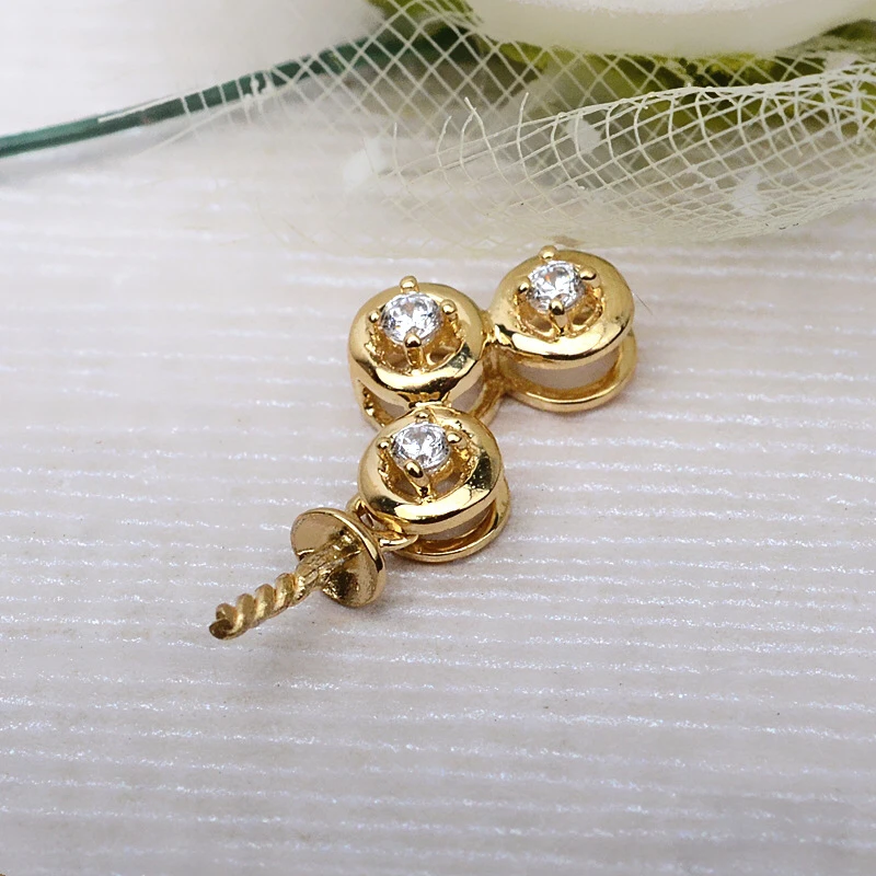 Рисунок 4 - Подвеска из 18-каратного желтого золота