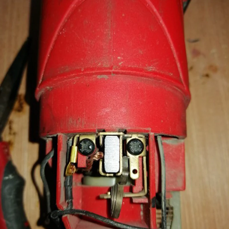 

New 20 Pcs 21/32" x 27/64" x 13/64" Carbon Brush CB325 for 9554NB 9557NB