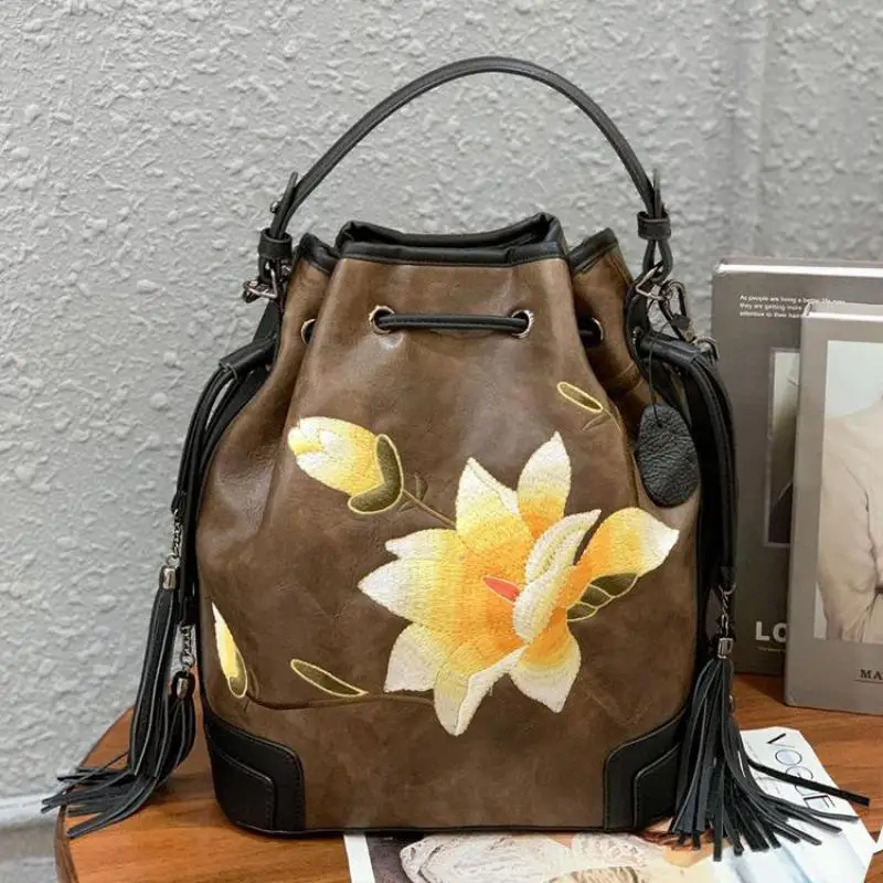 

Bestform Female Bucket Bag 2020 New Retro Chinese Style Embroidery Women Handbag Large Capacity Shoulder & Crossbody Bags