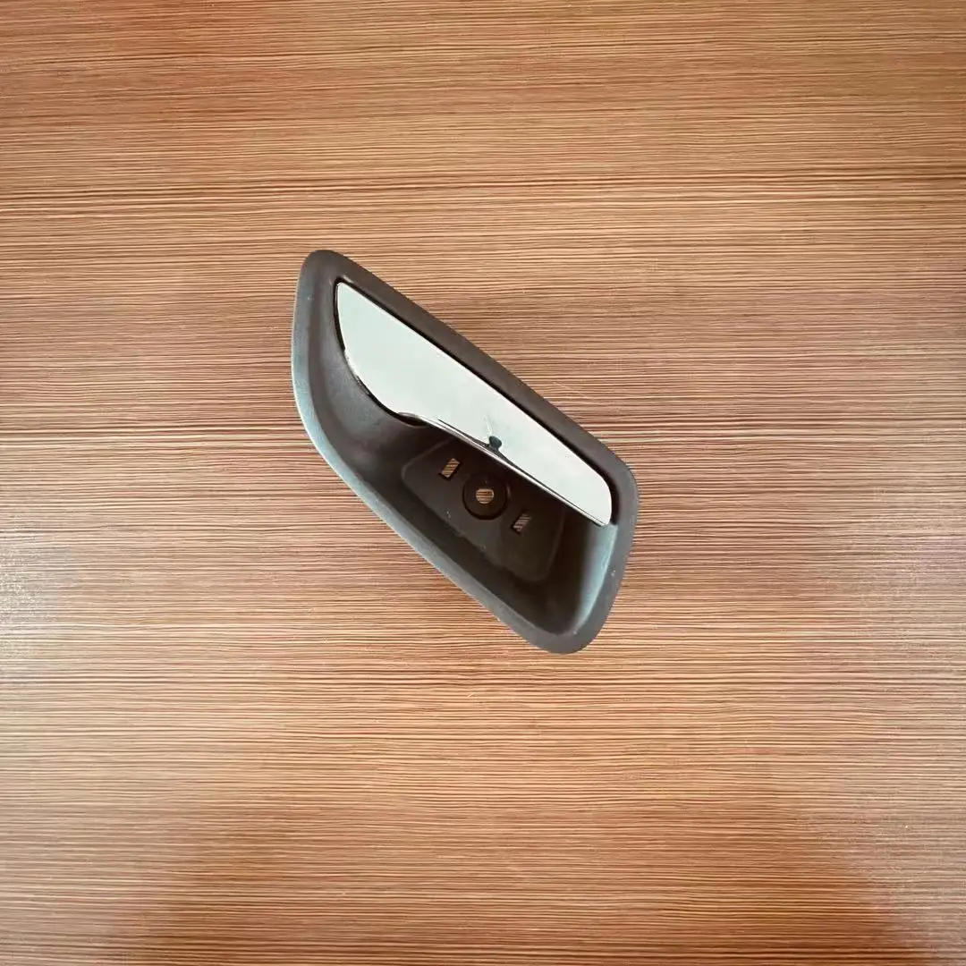 Внутренняя ручка для передней и задней двери хромированная внутренняя Chevrolet Cruze