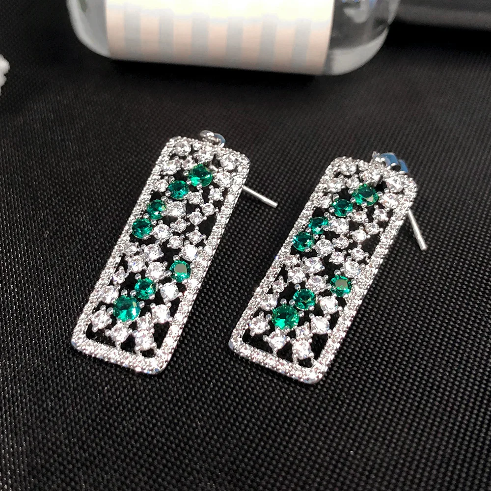 Женские длинные квадратные висячие серьги с микро стразами модные ювелирные