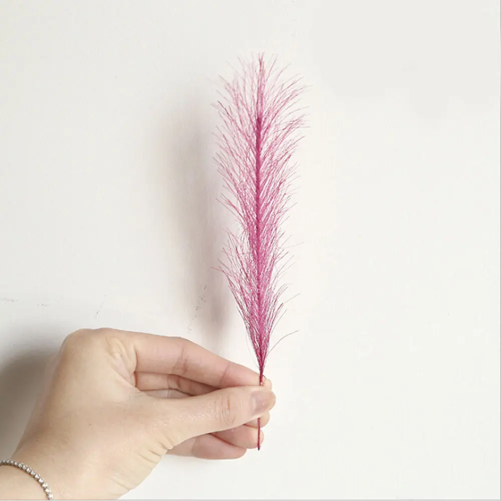 rose red 50 шт./лот Bulrush Натуральные Сушеные небольшие пампасы трава Phragmites, свадебные цветы букет 7 цветов для домашнего декора - Цвет: rose red