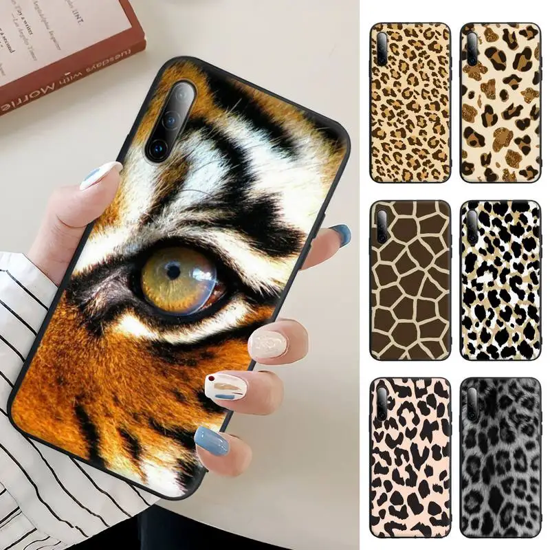 

Tiger Leopard Print Panther Silicone Mobile Phone Cover For Samsung Galaxy S9 S10 S20 S21 S30 Plus Ultra S7 S8 S10e Case